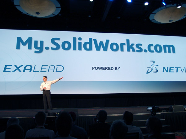 Toto je My.SolidWorks, říká Bertrand Sicot, ale myslí tím službu, která je především pro vás. Foto: Jan Homola