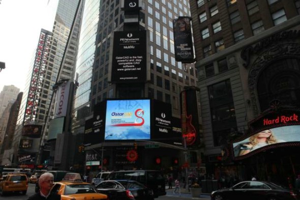 Světelná reklama firmy Gstarsoft na Times Square. Foto: GstarCAD.net