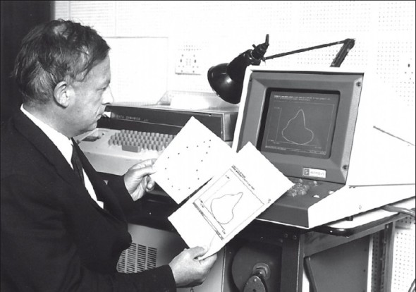 Petr Šimonek začínal s CAM softwarem v dobách, kdy konstrukčním pracovištím neochvějně vládla rýsovací prkna a o počítač konstruktér běžně nezavadil.