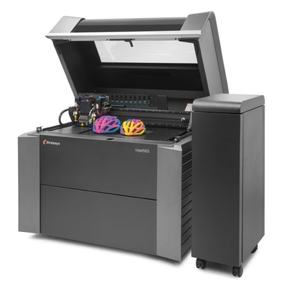 Vícebarevná 3D tiskárna Objet500 Connex3.