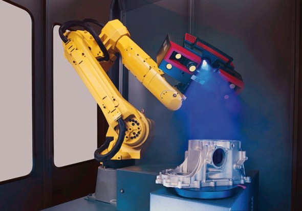 Skenovacím zařízením je 3D optický skener Atos Triple Scan s novou technologií modrého světla. Robot je vždy vybraný podle optimálního dosahu, nosnosti a možnosti skrytého vedení kabeláže.  