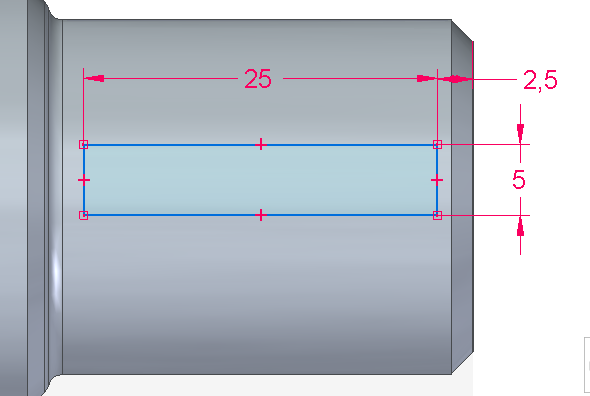 Nakreslený obdélník příkazem Chytrá kóta a zakótujte délku 25 mm, šířku 5 mm a odsazení od pravé hrany čepu 5 mm