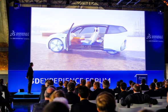 O výhodách platformy 3D Experience hovořil i Ralf Gester, vedoucí oddělení elektromechaniky v koncernu Volkswagen